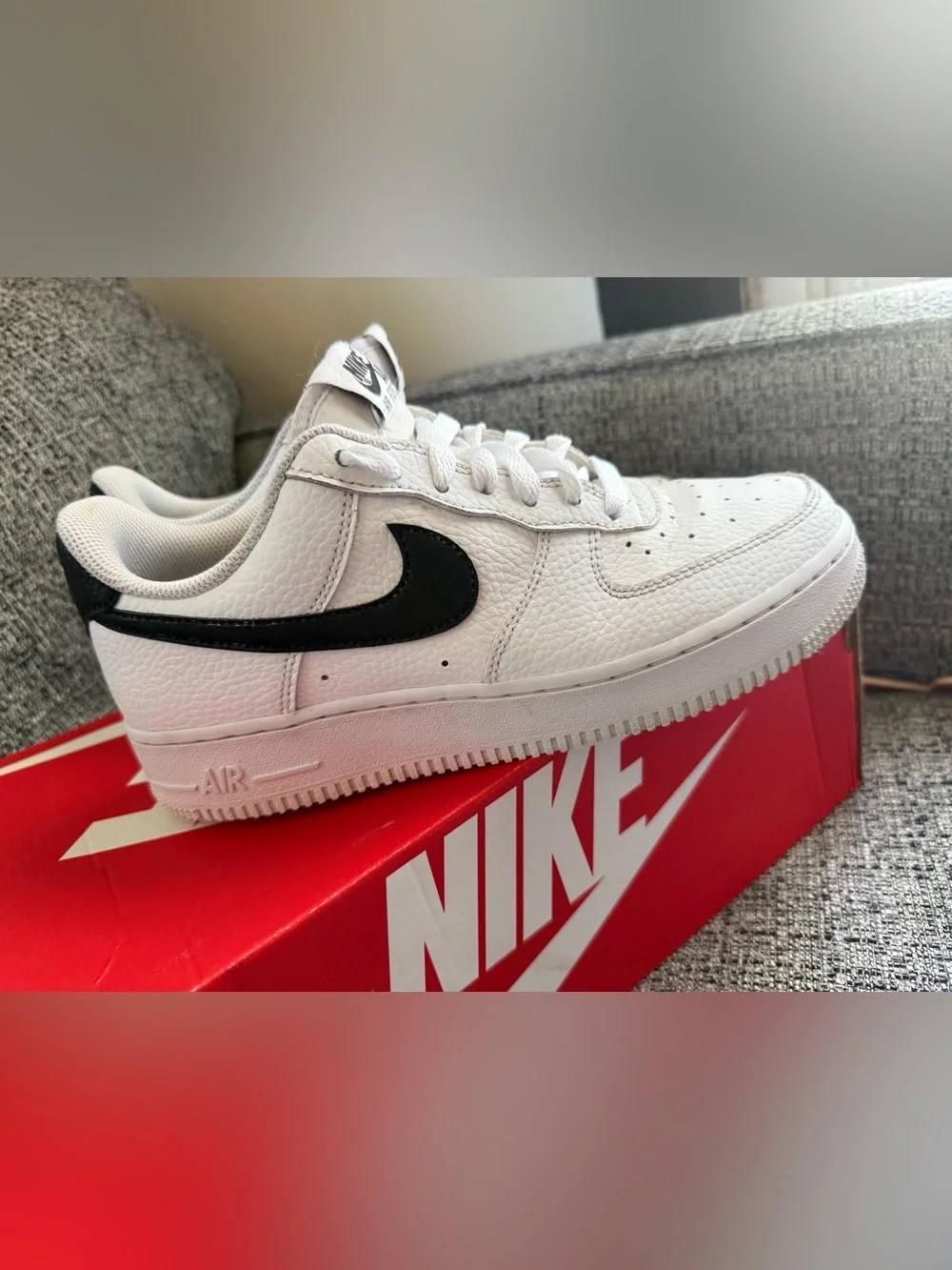 Nike White and Black Low-Top Sneakers